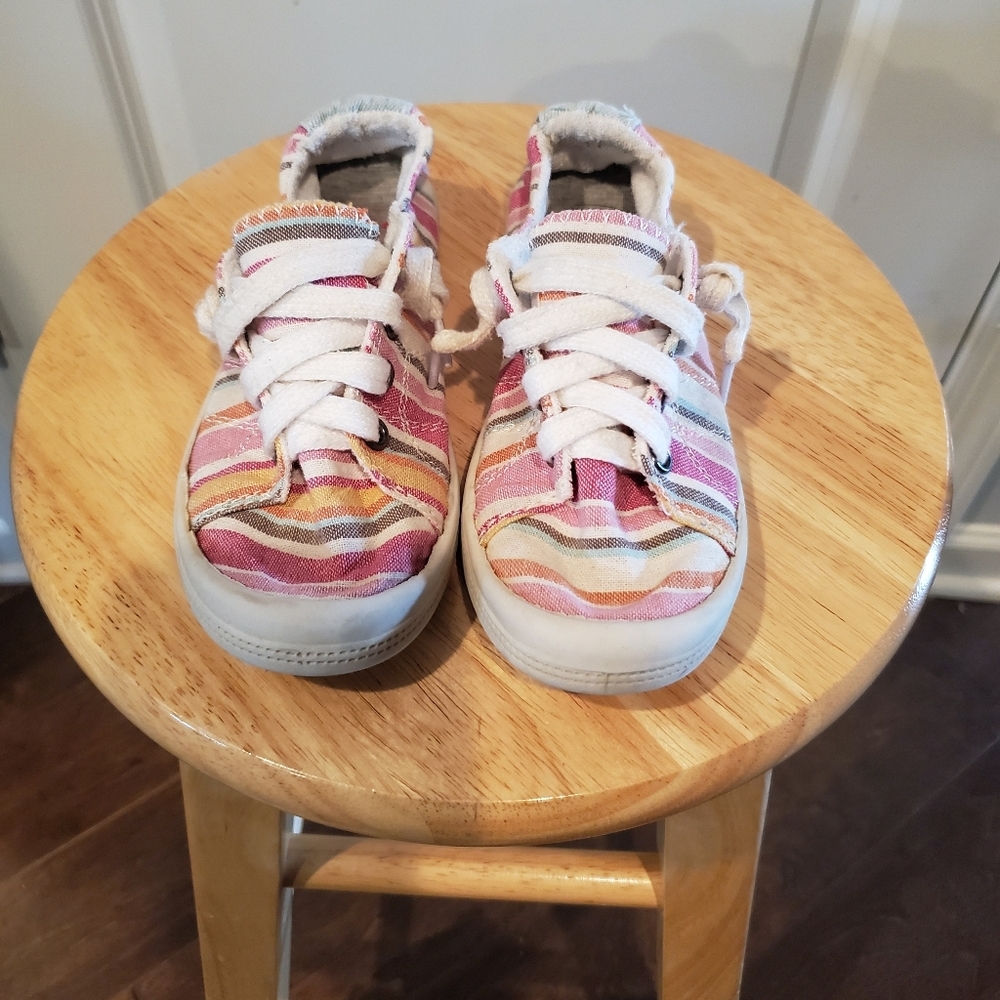 Girls Shoes